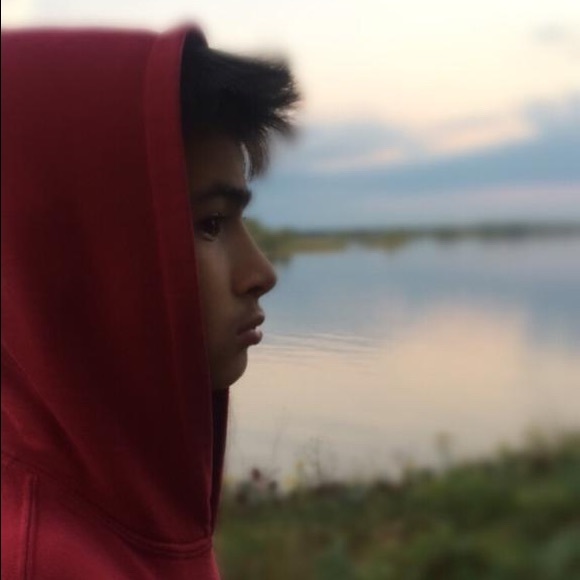 Meet your Posher, Joshua - Picture 1 of 1